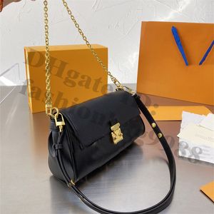 Young Women Leather Black Armpit Shoulder Bags All Over Letters White Flap Lady Chain Handbags Ladies Shop Summer Hand Bag Girls Wholesale