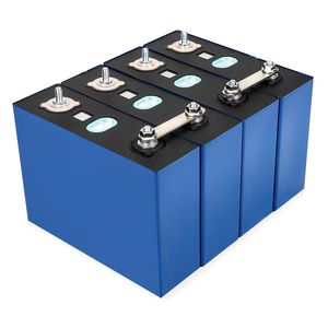 家の太陽エネルギー貯蔵のためのプリズム3.2V 100Ahリチウム電池の電池の再充電可能なリチウムイオン100ah 105ah 200Ah 280Ah LiFePO 4セル