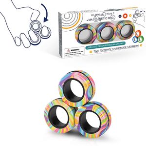 Magnetiska leksaker Ringar Antistress Fidget Toy Magic Ringtool Armband Finger Spinnare RingTool Kids Vuxen Decompression SD698