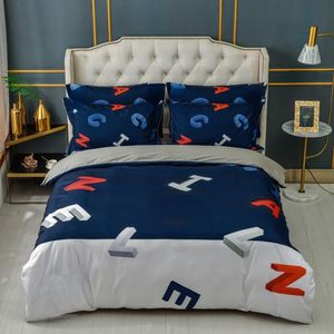 Soft Comforter Duvet Cover Cotton Pościel Zestawy 4 sztuk Projektant Luksusowy List Drukowanie Bedclothes Poszewka na poduszkę