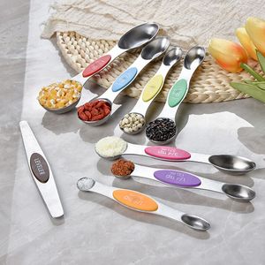 Magnetiska mätskedar Ställ in dubbelsidig rostfritt stål Kökskala Verktyg Bakning Stackable Measure Teaspoon Set