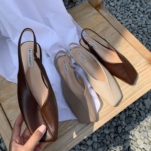 2022 Sandals Flat Summer Shoes Woman Square Toe All-Match Suit Female Beige New Without Girls Closed Black Spring Comfort