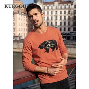 Kuegou 100% algodão primavera mens camiseta manga longa urso impressão exército verde tshirt moda toptee plus size ZT-88116 210524