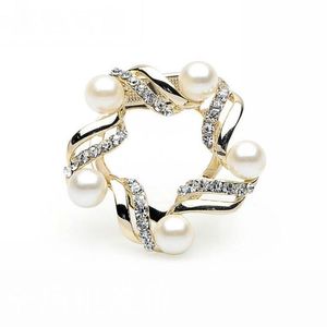 Pins, broscher Korea Högkvalitativ Rhinestone Silk Scarf Buckle Imitation Pearls Alloy Temperament Brosch Dubbla syfte