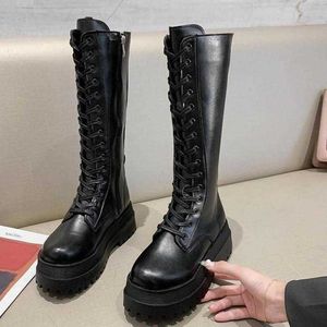 NEUE HEIßE Frauen Kampf Stiefel Antumn Weibliche Hohe Plattform Gothic Schuhe Schwarz Leder Stiefel Lace up Frauen Kniehohe Stiefel t231208