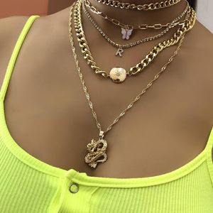 Hänghalsband 5 st/set Bohemian Vintage Gold Necklace Set Fashion Multilayer Dragon Butterfly Crystal Letter For Women smycken gåvor