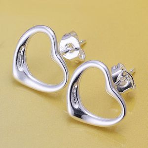 Helt varmt vackert mode högkvalitativ silverfärg stud hjärta fest örhängen smycken kvinnor bröllop e099