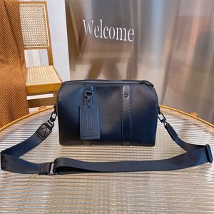 2023 Schwarze Messenger Bags Designer Luxus One Shoulder Herren Reisetasche