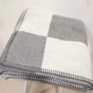 Letter Blanket Soft Wool Scarf Shawl Portable Warm Plaid Sofa Bed Fleece Spring Autumn Women Throw Blankets 140*170CM