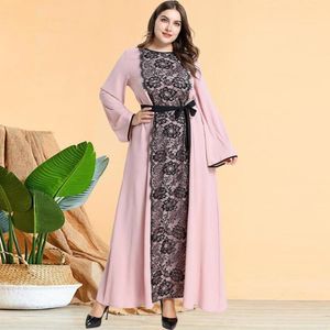 イタリアンプラスサイズ威厳のあるファッション春と秋の女性のレースステッチベルト長袖のドレスイスラム教徒のピンクのカジュアルドレス