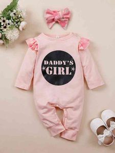 Baby flicka slogan grafisk ruffle trim jumpsuit med huvudband hon