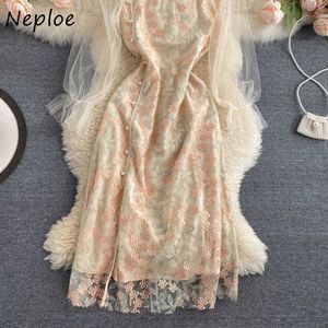 Neploe Vintage Chinese Style Ceremonial Robe Stand Collar Flower Embroidery Puff Sleeve Dress High Waist Slim Summer Vestidos Y0823