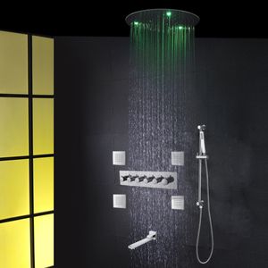 Rubinetto per doccia da bagno Sistema combinato di getti per massaggio corpo in ottone con montaggio a soffitto da 20 pollici a LED con testa a pioggia