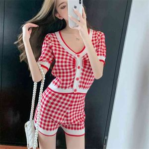 Korean Girls Sweet Knit Plaid Sexy V-Neck Short Sleeve Crop Top + Bodycon Pants 2 piece Sets Women Outfits 210519