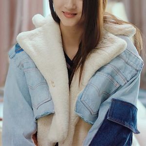 Wholesale denim fleece jacket women for sale - Group buy 2021 Women Warm Cotton Fleece Jackets Winter Fashion Trend Splicing Thicken Lapel Short Denim Coats Designer Female Casual Fur Outerwear