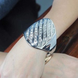 Punk Oświadczenie Stopu Mankiety Bransoletki Bransoletki Dla Kobiet Nowy Design Rhinestone Big Stop Bangle Hurtownie Biżuteria UKMOC Q0717