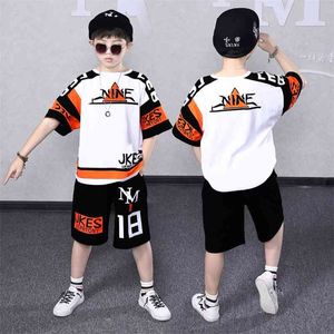 Moda Ubrania Zestaw Dla Dzieci Chłopcy Bawełna Krótki Rękaw Tshirts and Spodnie Koreański Hip-Hop Dwa kawałek garnitur Moddler Boy Streetwear 210622