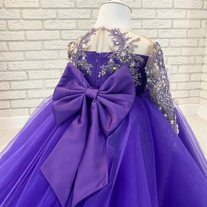 2021 Lace Beaded Flower Girl Dresses Ball Gown Sheer Neck Long Sleeves Lilttle Kids Birthday Pageant Weddding Gowns319a