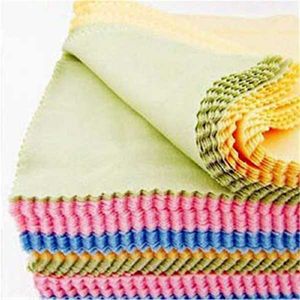 100pcs/lots Eyeglasses Glasses Cleaner 135*135mm Microfiber Cleaning Cloth For Lens Phone Screen Wipes 210728