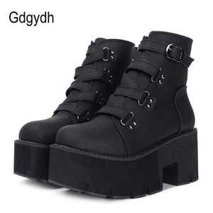 Gdgydh Spring Autumn Ankle Boots Women Platform Boots Rubber Sole Buckle Black Leather PU High Heels Shoes Woman Comfortable Y0905