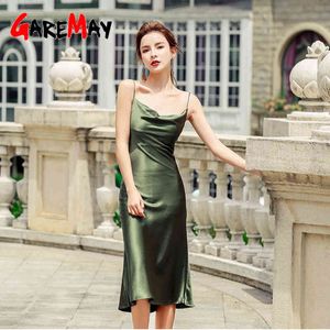 Letnie Kobiety Satin Slip Dress Sexy Spaghetti Pasek Czarny Mini Bez Rękawów Vintage Silk Party Tight Light 210428