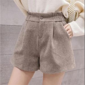Kvinnors Shorts Gowyimmes 2021 Hög midja Woolen Stor Storlek Kvinnor Wide Leg Vintage Slim Girl Outwear Bottomings PD1087