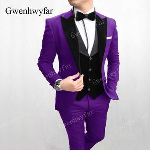 Gwenhwyfar Elegancki Fioletowy 3 Sztuk Suit 2019 Dinner Party Prom Siatek Velvet Lapel Groom Wedding Men Suit Slim Fit Best Man Tuxedo X0909