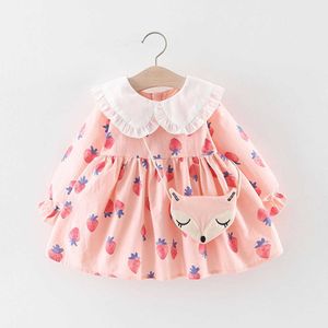 Våren toddler baby barn flickor klänning ruffles docka krage jordgubbe klänningar casual baby flicka kläder baby kostym ropa bebes # 45 Q0716