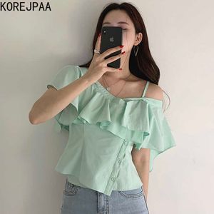 Korjpaa Kvinnorskjorta Sommar Korea Chic Feminin One-Line Collar Off-Shoulder Ruffled Oblique Button Design Oregelbunden Blus 210526