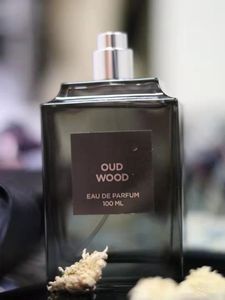 Högkvalitativa neutrala parfymer 100ml edu de parfum Fucking Fabulous Grey Vetiver Parfym Bra packning långvarig tid och snabb leverans