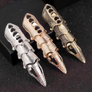 2020 Nya Cool Boys Punk Gothic Rock Scroll Joint Armor Knuckle Metal Full Finger Ring Guld COSPALY DIY RING HALLOWEEN DECORATION G1125