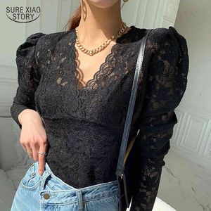 See Through Puff Chic Shirt Blusas Mujer Sexy Lace Blouse Vintage Deep V-neck Long Sleeve Women Shirts 13470 210415