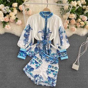 Spring Autumn Women Retro Fashion Print Suits Single Breasted Puff Sleeve Shirts + High Waist Short Pants Two Piece Set Outfit 210428