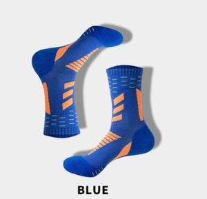 Running Skarpety Sportowe Mężczyźni Kobiety Zmniejszanie konsumpcji fizycznej Zmniejsz Mięśni Zmęczenie Outdoor Street Halding Fashion Travity Fiber Lycra Wysoka elastyczna gumka