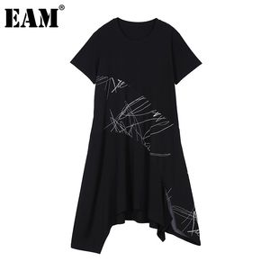 [EAM] Kobiety Czarny Wzór Drukowana Długa Dress Okrągła Neck Krótki Rękaw Loose Fit Fashion Spring Lato 1DD8715 210512