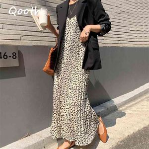 Qooth mulheres um vestido de linha elegante leopardo solto janpan harujuku kawaii spaghetti strap sexy v-pescoço casual vestido longo qt103 210518