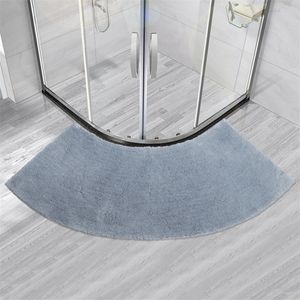 Casual Fan Shaped Bathroom Non Slip Carpets Mat Shower Special Shape Carpet Hotel Bath Semicircle Floor Mats