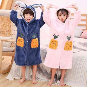 Winter Lovely Bathrobes for Kids Boys Flannel Spa Robes Girls Birthday Party Girl Robe Hooded Star Warm Homewear Clothes 210622