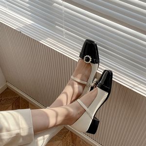 Elegant women's low-heeled shoes with square toe solid color women's leather Kitten heel and dresses casual shoes and pearl buckle shoes