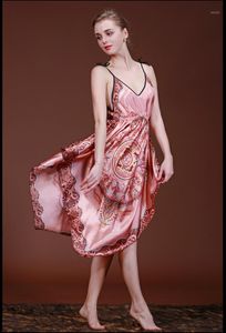 Kvinnors Sleepwear Sommar Natt Robe Mode Kinesisk Stil Badklänning Faux Silk Nightgown Mujer Pijama One Size Flower Y8644