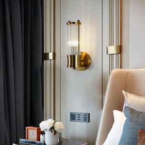 Deyidn Modern Crystal Wall Light Nordic Luxury Led Creative Copper Lampリビングルームベッドルームクローク通路の通路ランプ