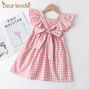 Bear Leader Girls Casual Dress New Summer Kids Sleeveless Costume Sweet Plaid Dresses Children Bow-knot Clothing Suits 3-7 Years Q0716