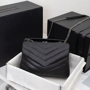 5A + Kadınlar Lüks Tasarımcılar Çanta 2021 Inek Deri Crossbody Çanta Klasik Moda Omuz Çanta Imation Orijinal Messenger Debriyaj Çok Pochette Tote Cüzdan