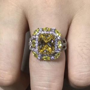 Colorful Austrian Zircon Wedding Finger Ring Lace Flower Exaggerate Created Diamond Engagement Women Jewelry Rings