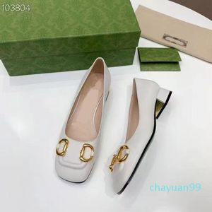 Scarpe da donna di alta qualità con fibbia sandali con punta quadrata tacchi firmati 2CM 5CM 7CM sandalo da sposa con scatola originale 2021