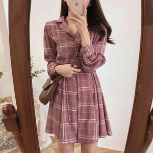 Plaid rosa Autunno Primavera A Line Office Lady Dress Donna Colletto rovesciato Manica lunga griglia Abiti casual Robe Femme Vestido 210417