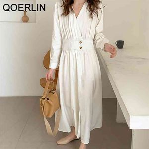 Minimalizm Bawełniana Linowa Sukienka Kobiety Przycisk Downi Koszulki Koreański Chic V-Neck Temperament Slim Długi Rękaw WHITE 210601