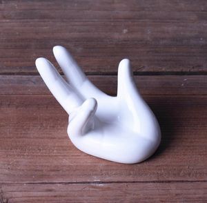 Housekeeping Home Hand Shape Ceramic Egg holder for Breakfast Ocarina Collector photograph display stand homes decoration teacup holders SN2722