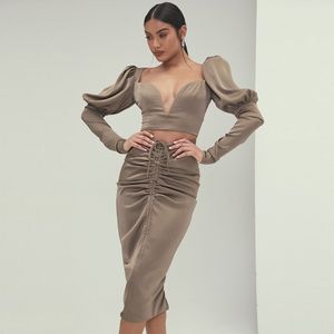 夏の女性のファッショングレーの長袖のMidi DressセクシーなVネック中空アウトセレブイブニング滑走路クラブパーティー210423