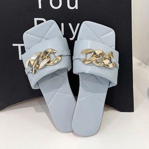 Hausschuhe Frauen Kette Wohnungen Schuhe Damen Casual Sandalen Fashion Square Toe Frau Luxus Komfort Rutschen Weibliche Schuhe 2021